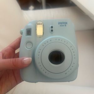 Insta max mini 8 Polaroid camera with film
